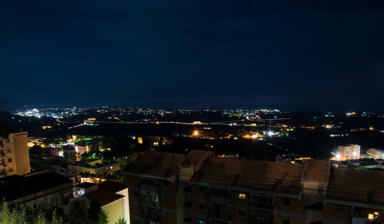 Antica Akragante Apartment Agrigento Con Parcheggio ภายนอก รูปภาพ